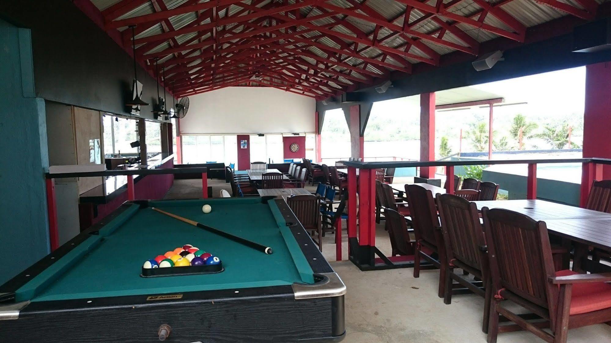 Retreat Seaside Hostel Port Vila Luaran gambar